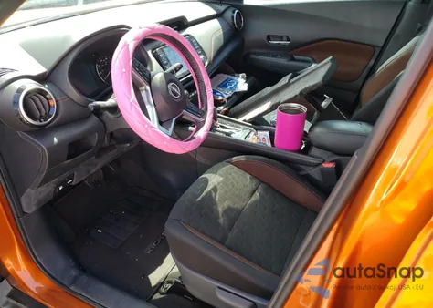 2023 Nissan Kicks Sr z USA, uszkodzony, nr VIN 3N1CP5DV5PL519637